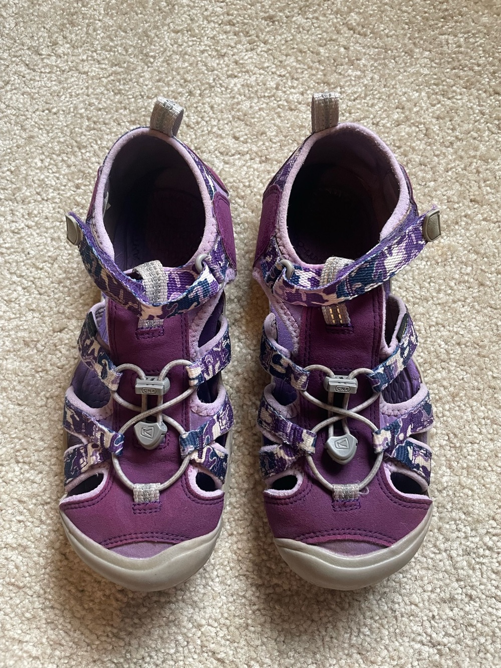 Keen Newport H2 Purple Camo Sandals Women’s Sz 5